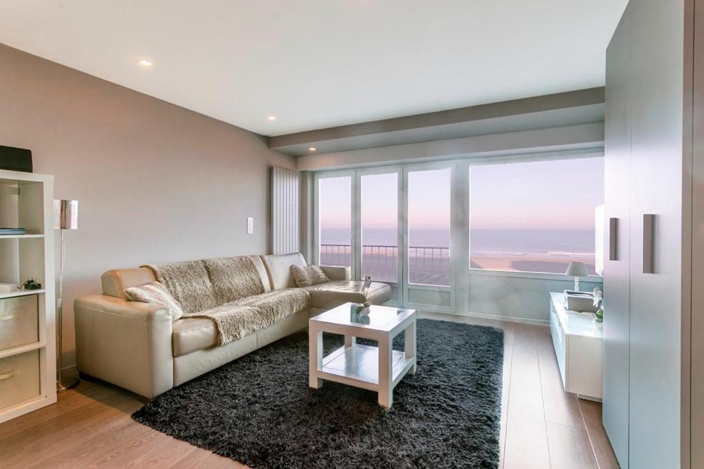 Montezuma Luxe Studio Met Frontaal Zeezicht Zonder Aparte Slaapkamer Διαμέρισμα Οστένδη Εξωτερικό φωτογραφία