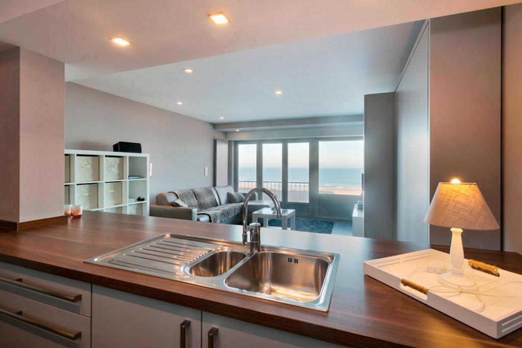 Montezuma Luxe Studio Met Frontaal Zeezicht Zonder Aparte Slaapkamer Διαμέρισμα Οστένδη Εξωτερικό φωτογραφία